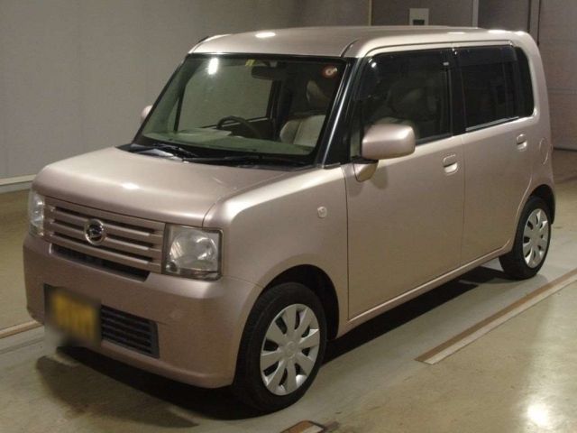 4233 Daihatsu Move conte L575S 2011 г. (TAA Hyogo)